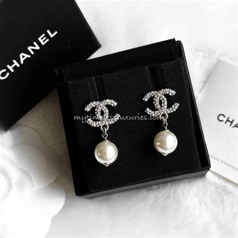 chrstal chanel